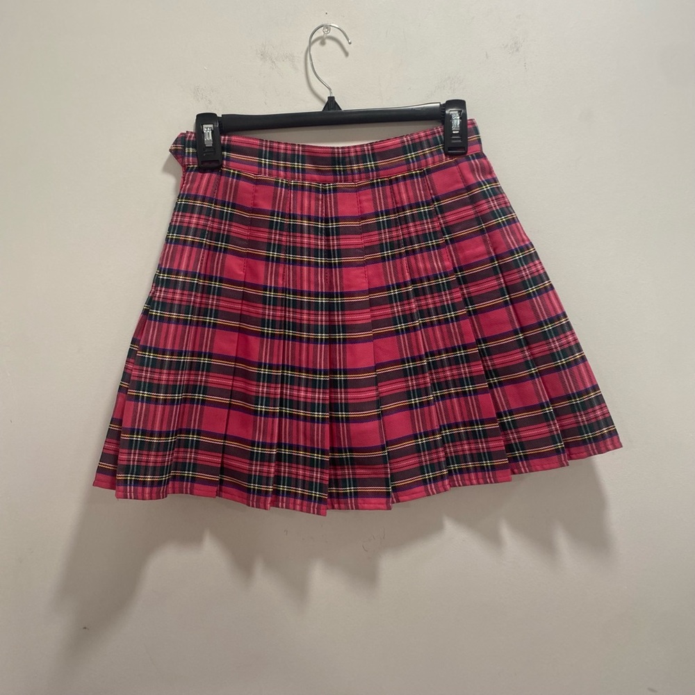 Alternative Skirt View 4